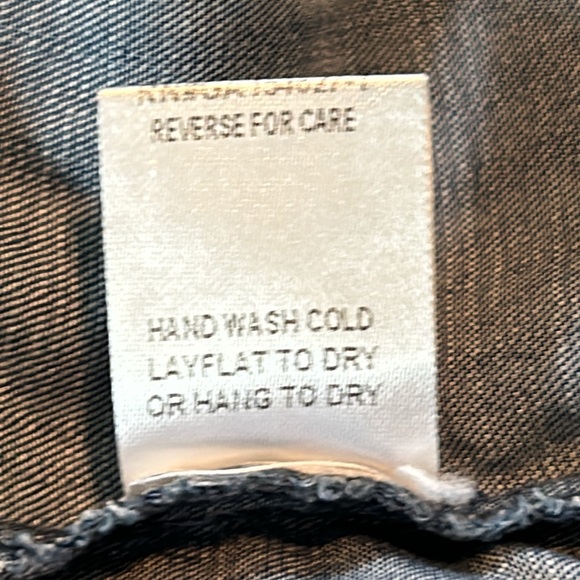 Joh Indigo Blue Tencel Tunic Top w Frayed Hi Lo Hems, Pockets, Hidden Roll Tabs - Picture 9 of 11